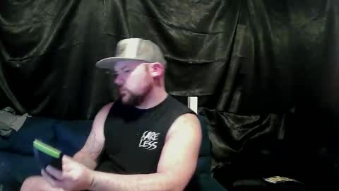 Snapshot of toomuchboost32 chatting on 12/19/25, 01:34 toomuchboost32 online show from 12/19/25, 01:34