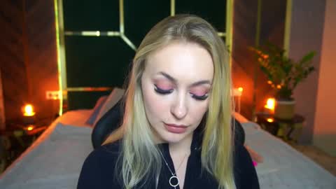 top_grace online show from 03/04/25, 11:22