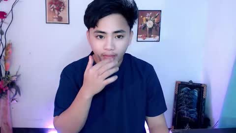 Snapshot of top_lover69 chatting on 09/11/25, 10:04 top_lover69 online show from 09/11/25, 10:04