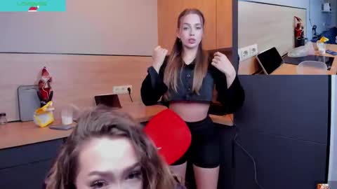 Yara online show from 12/19/25, 05:42