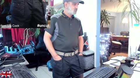 topalphaboss online show from 10/02/25, 06:15