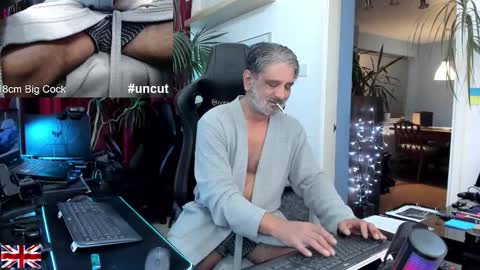 topalphaboss online show from 11/27/25, 01:51