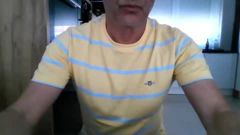 Snapshot of topsecreton chatting on 05/25/26, 10:43 topsecreton online show from 05/25/26, 10:43