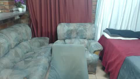 Snapshot of toptobottom4u chatting on 03/01/26, 06:15 toptobottom4u online show from 03/01/26, 06:15