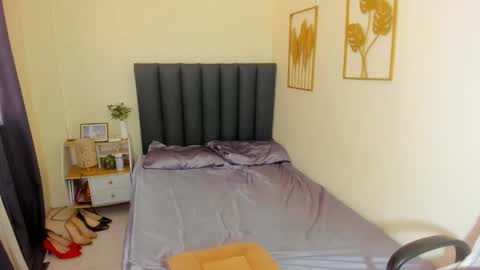 Snapshot of toptranshannah chatting on 09/21/25, 12:56 toptranshannah online show from 09/21/25, 12:56