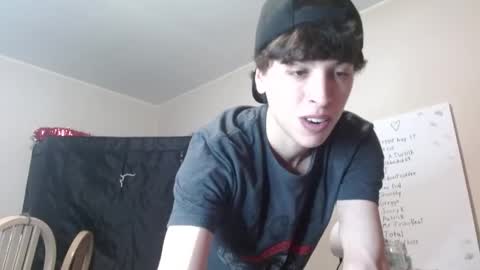 Snapshot of topzaddy chatting on 12/13/24, 02:10 TopZaddy online show from 12/13/24, 02:10