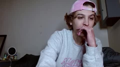 Snapshot of topzaddy chatting on 11/12/25, 06:25 TopZaddy online show from 11/12/25, 06:25