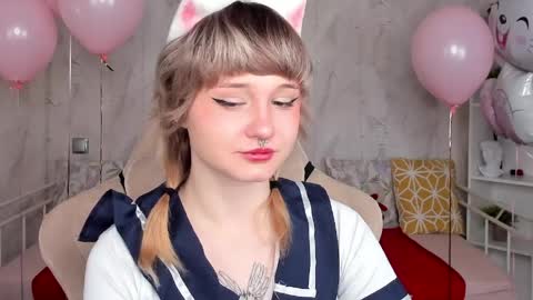 Tori online show from 03/31/26, 12:12