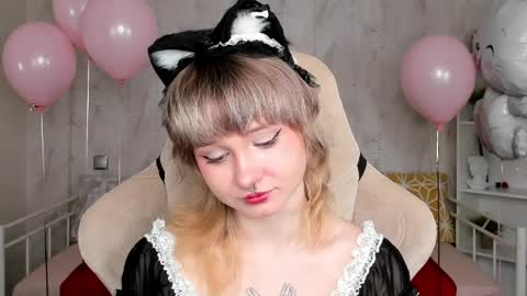 Tori online show from 04/01/26, 12:22