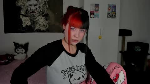 your personal gothic girl check it    online show from 02/22/25, 08:42