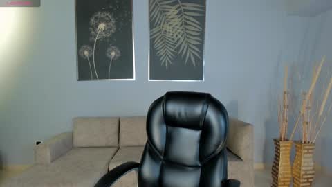 Tori Cross online show from 01/27/25, 12:48