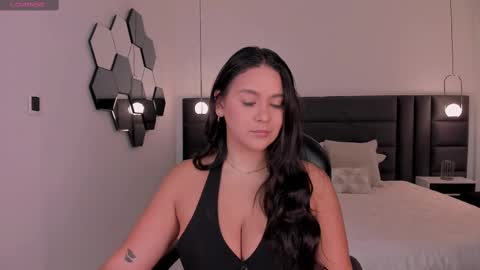 Tori Cross online show from 03/10/25, 12:26