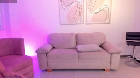 Tori Cross online show from 10/22/25, 01:11