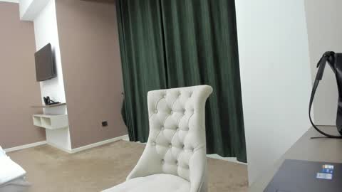         online show from 12/04/24, 07:56