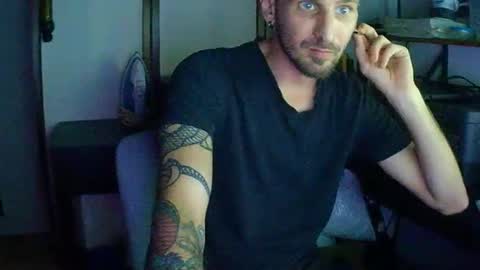 Tornado2156 online show from 11/30/25, 09:41