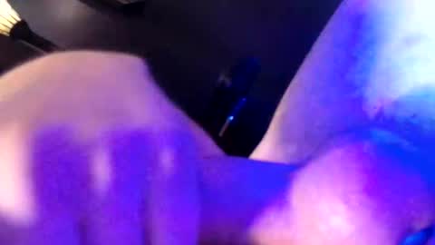 tornne online show from 11/01/25, 06:04