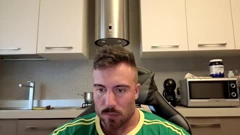 toro_arrapato online show from 11/19/25, 10:15