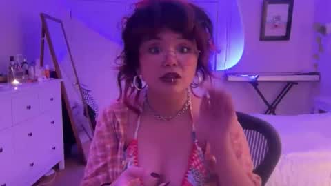 boy luna  next stream thurs 226  855pm 0 pst  online show from 02/27/26, 05:07