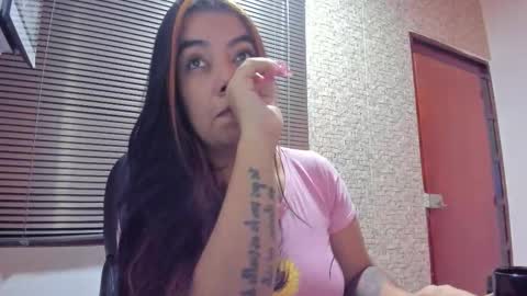 karla online show from 11/08/25, 09:20