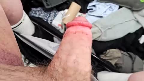 Snapshot of tossmysalad20 chatting on 01/05/25, 01:04 tossmysalad20 online show from 01/05/25, 01:04