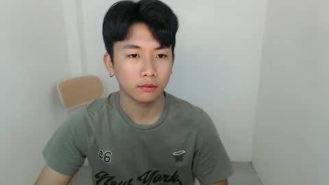 Snapshot of totalbabe1x chatting on 02/19/25, 10:20 totalbabe1x online show from 02/19/25, 10:20