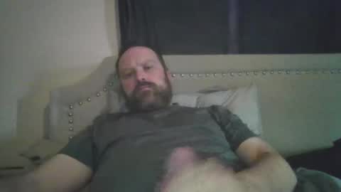 Snapshot of totalpackage2089 chatting on 04/26/26, 01:31 Big Daddy Balls online show from 04/26/26, 01:31