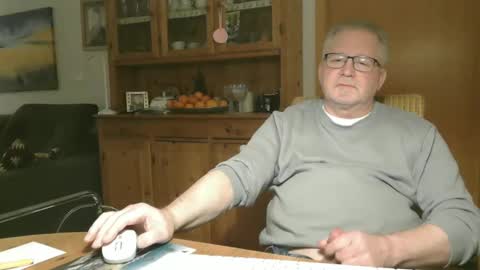 toto758 online show from 01/18/25, 11:00