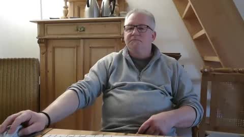 toto758 online show from 02/25/25, 11:41