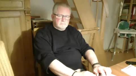 toto758 online show from 02/28/25, 08:18