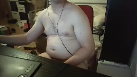 Snapshot of totox1989 chatting on 10/14/25, 09:15 Totox online show from 10/14/25, 09:15