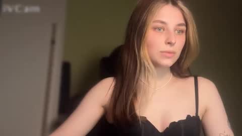 Snapshot of touch_and_run chatting on 03/18/26, 06:11 touch_and_run online show from 03/18/26, 06:11