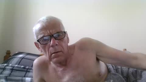 Snapshot of touche5656607203 chatting on 05/09/26, 08:52 touche5656607203 online show from 05/09/26, 08:52