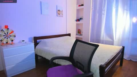 Snapshot of toxic_lina chatting on 01/11/26, 01:16 Ellina online show from 01/11/26, 01:16