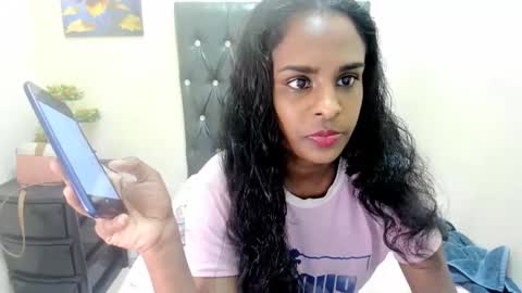 Snapshot of toxicfantasy4u chatting on 10/24/25, 04:36 toxicfantasy4u online show from 10/24/25, 04:36