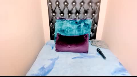 toxicfantasy4u online show from 02/17/26, 02:41