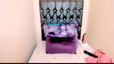 toxicfantasy4u online show from 02/24/26, 04:49