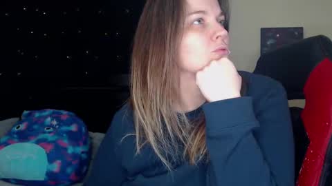 Lilly Miss Mistress Goddess Maam Queen Boss online show from 12/19/24, 08:34