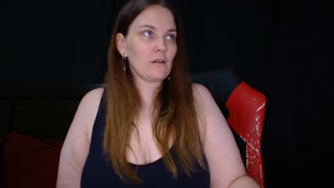 Snapshot of toxiclilly chatting on 04/20/26, 04:43 Lilly Miss Mistress Goddess Maam Queen Boss online show from 04/20/26, 04:43