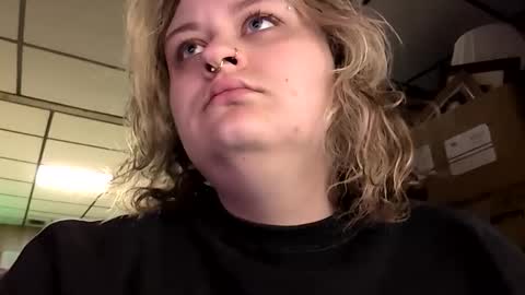 toxicsamarha online show from 11/12/25, 08:59