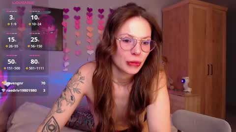 toxkiss online show from 10/31/25, 05:19