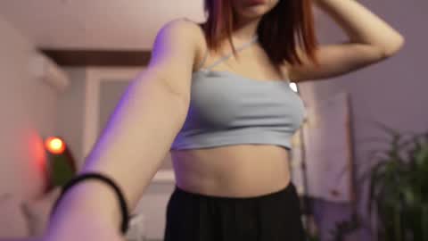 Bella online show from 02/25/25, 08:19