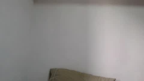 Snapshot of toy_sweet chatting on 10/19/25, 09:37 Xander online show from 10/19/25, 09:37