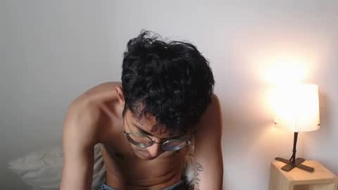 Snapshot of toy_sweet chatting on 07/02/26, 06:03 Xander online show from 07/02/26, 06:03
