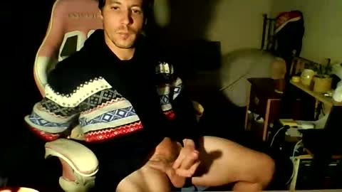 toyboysquirt online show from 05/17/26, 12:12