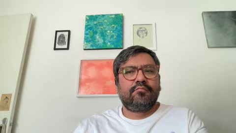 Snapshot of toymex chatting on 11/11/25, 07:14 toymex online show from 11/11/25, 07:14