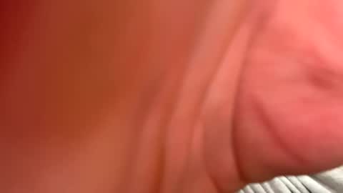 Snapshot of toyy_boy chatting on 12/14/24, 01:27 Tim online show from 12/14/24, 01:27