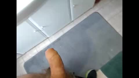 Snapshot of tra649167 chatting on 03/10/25, 11:42 tra649167 online show from 03/10/25, 11:42