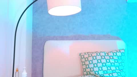 tracielowe_w online show from 10/16/25, 03:51