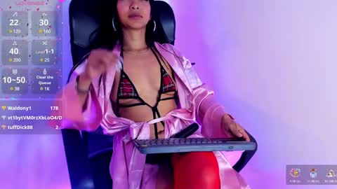 tracy online show from 12/24/24, 08:55