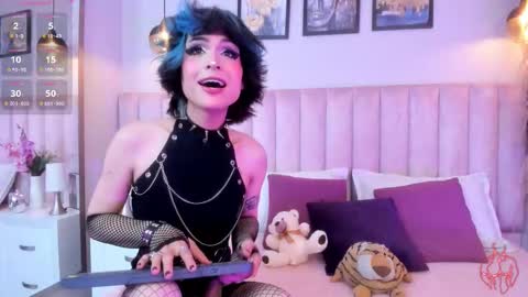 Tracy  online show from 03/25/26, 08:15